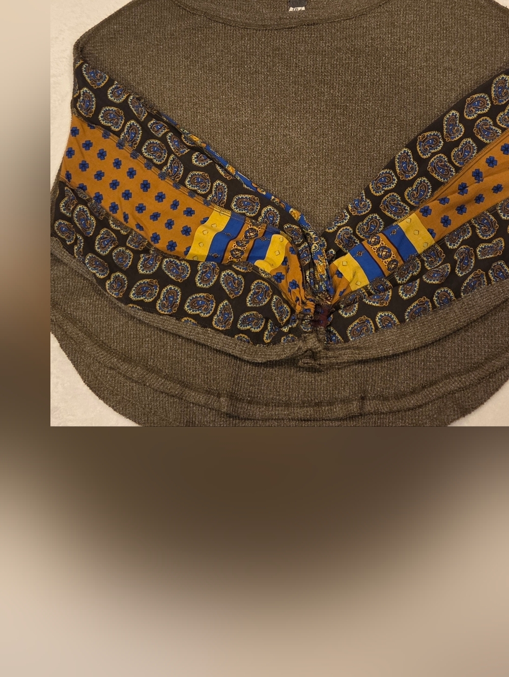 FREE PEOPLE Relaxed Thermal Top with Blue&Brown Patterned Sleeve Acents Size XS - Picture 14 of 16